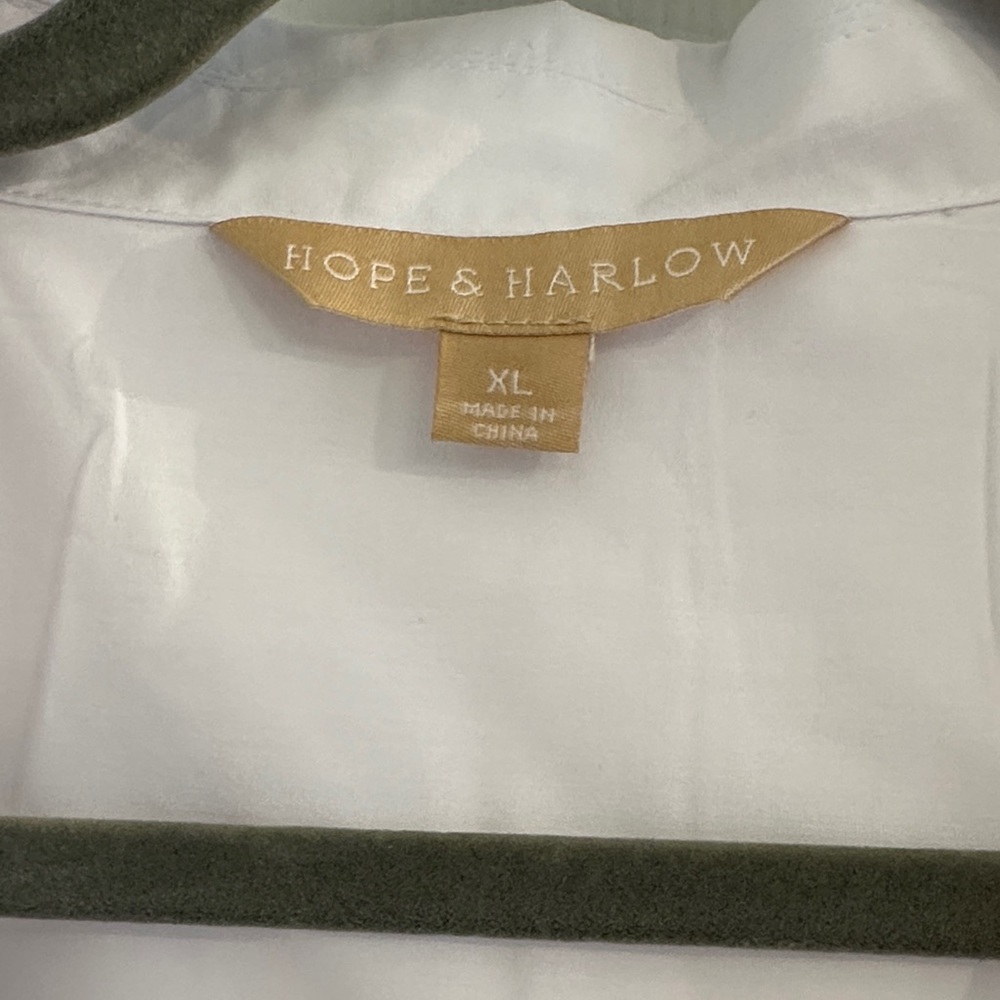 Elegant White Women's Button Down Shirt - Picture 2 of 7